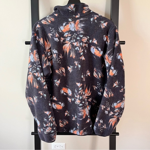 Patagonia Synchilla Snap-T lightweight Swirl Floral & Pitch Blue Gray Women’s L - Picture 5 of 16